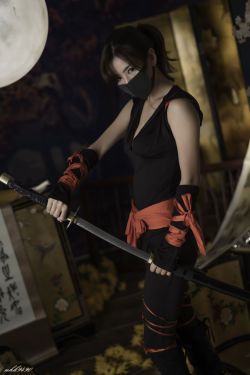 《你微笑时很美》